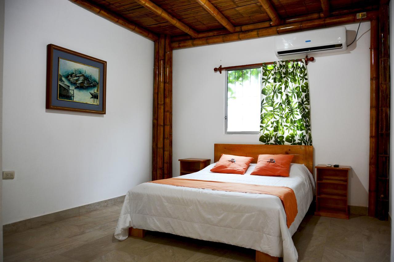 Tuzco Lodge Puerto López Exteriör bild